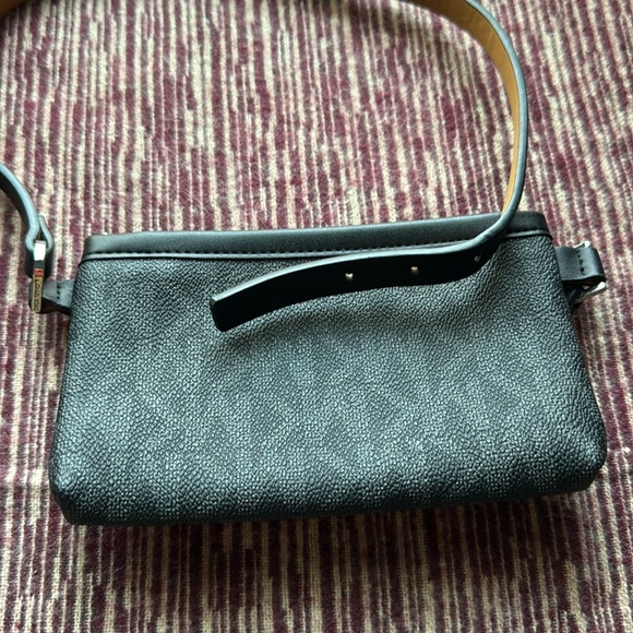 Michael Kors Belted, Waist Pack - Picture 2 of 3